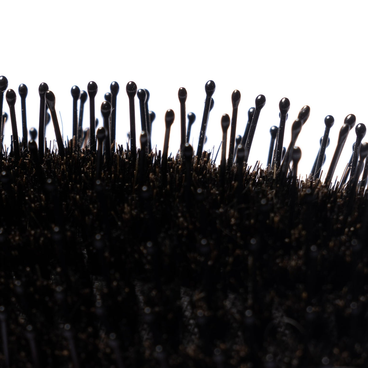 THE SLEEK BRUSH
